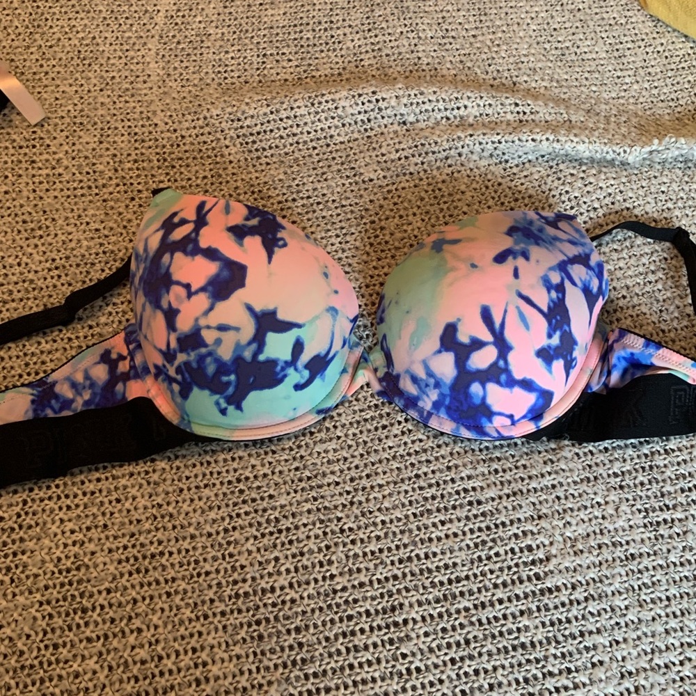 VS bra 34D barely worn